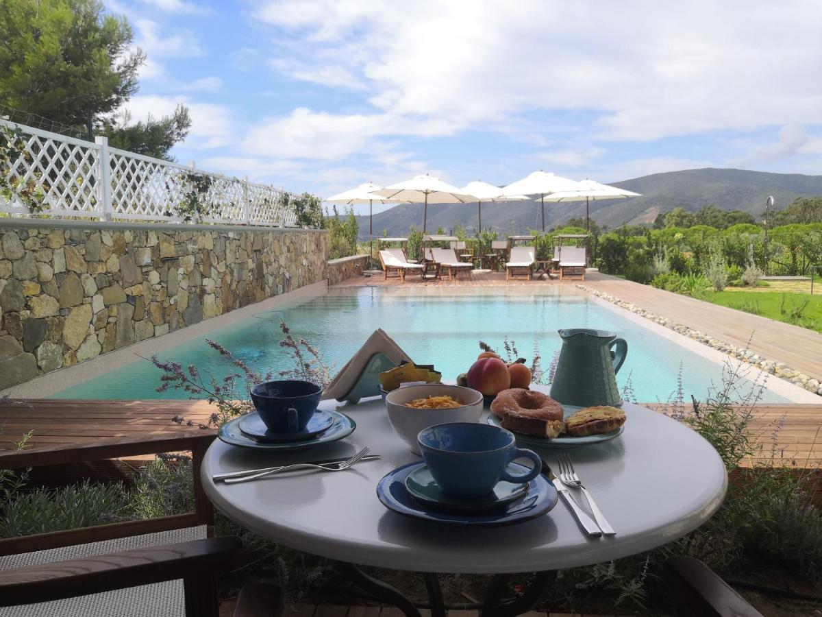Stile Libero B&B Lacona Bagian luar foto